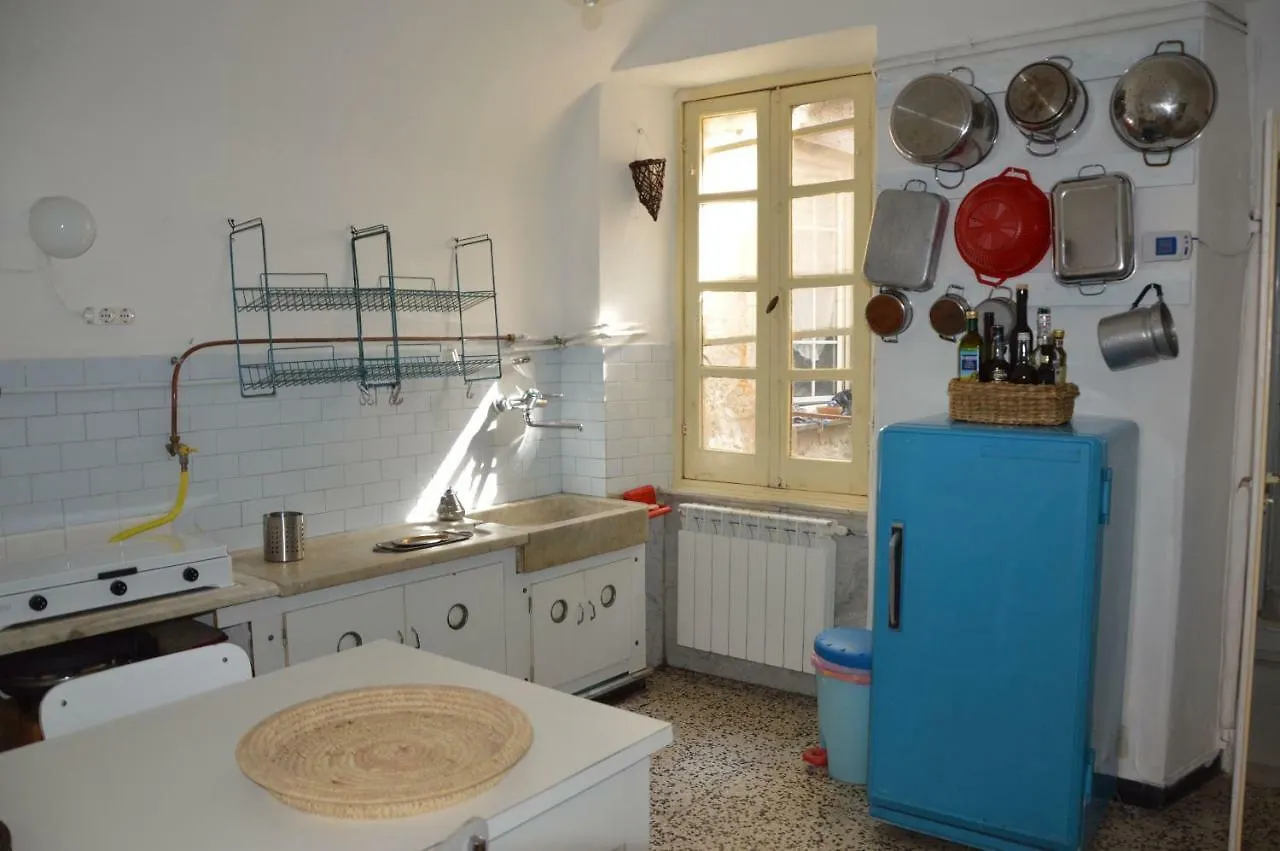 La Casa Torre Di Eva Villa Sarzana 0*,  Italy